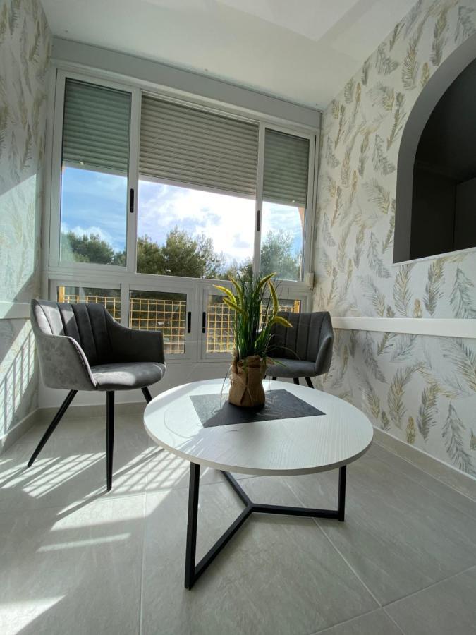 Sunshine Apartment Torrevieja Exterior photo