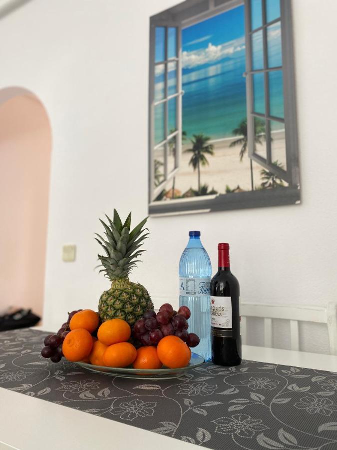 Sunshine Apartment Torrevieja Exterior photo
